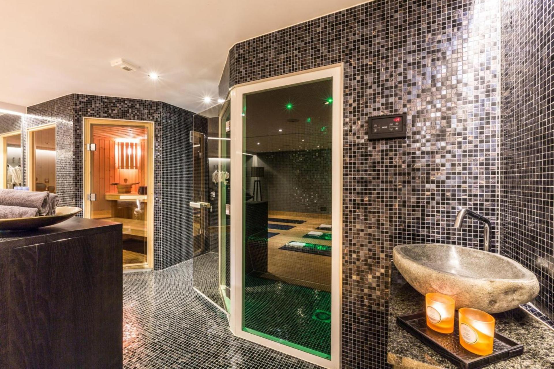 Roig Sapphire ***** * Chamonix Mont Blanc